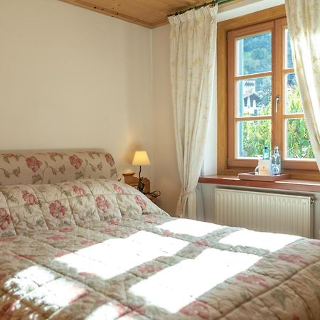Schlosswirt Forst Lagundo Dış mekan fotoğraf