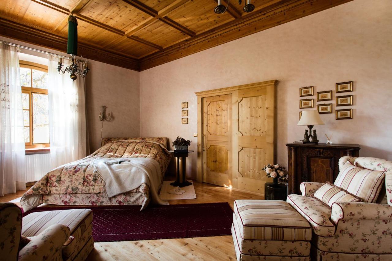 Schlosswirt Forst Lagundo Dış mekan fotoğraf