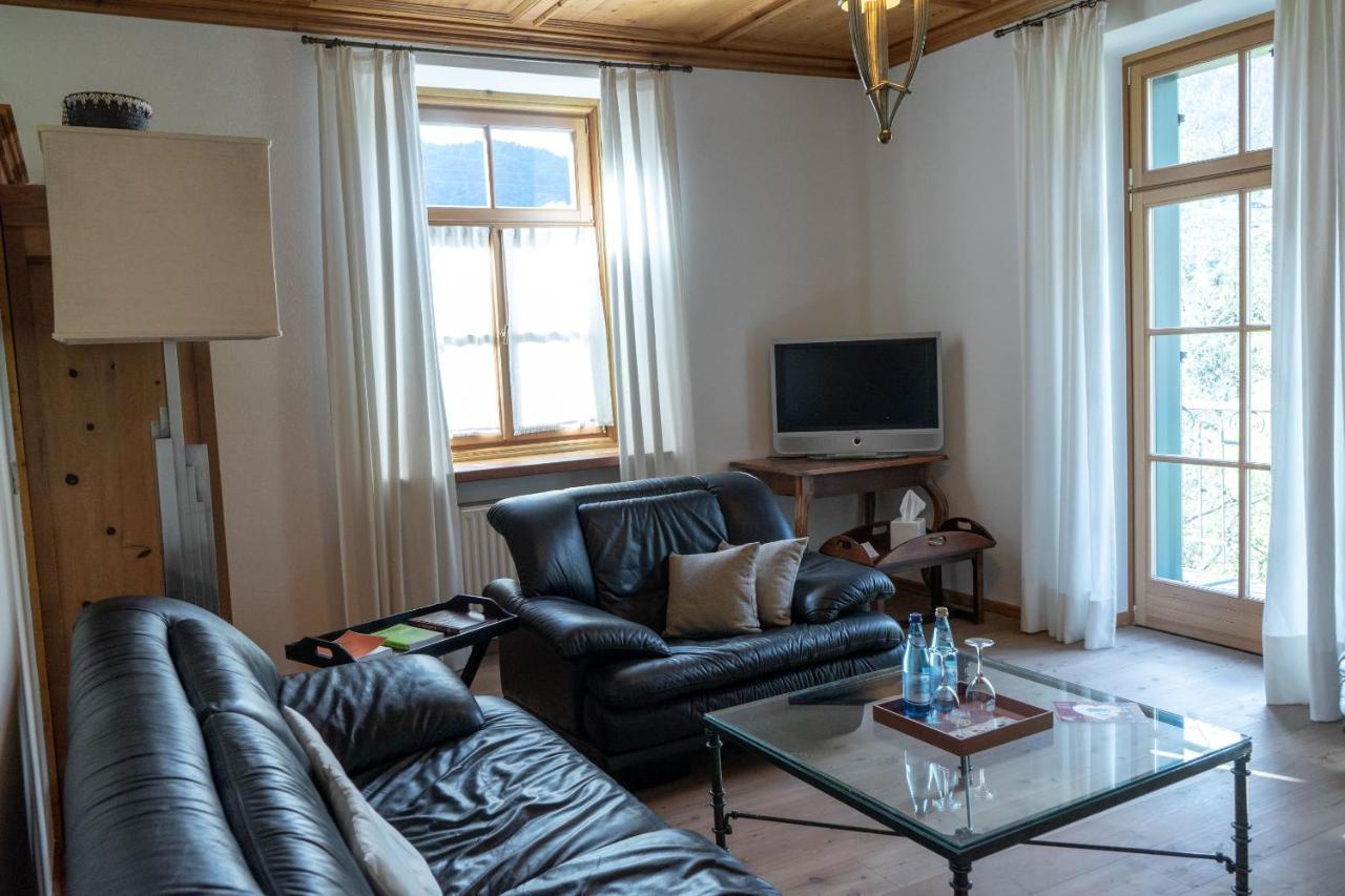 Schlosswirt Forst Lagundo Dış mekan fotoğraf